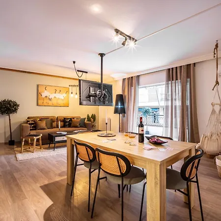 Group&family Luxury Apartment Athens